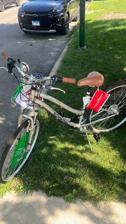 28” Women’s Hybrid SHWINN BIKE