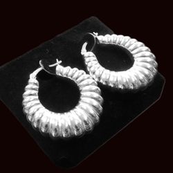 NEW STERLING SILVER LADIES SHRIMP EARRINGS