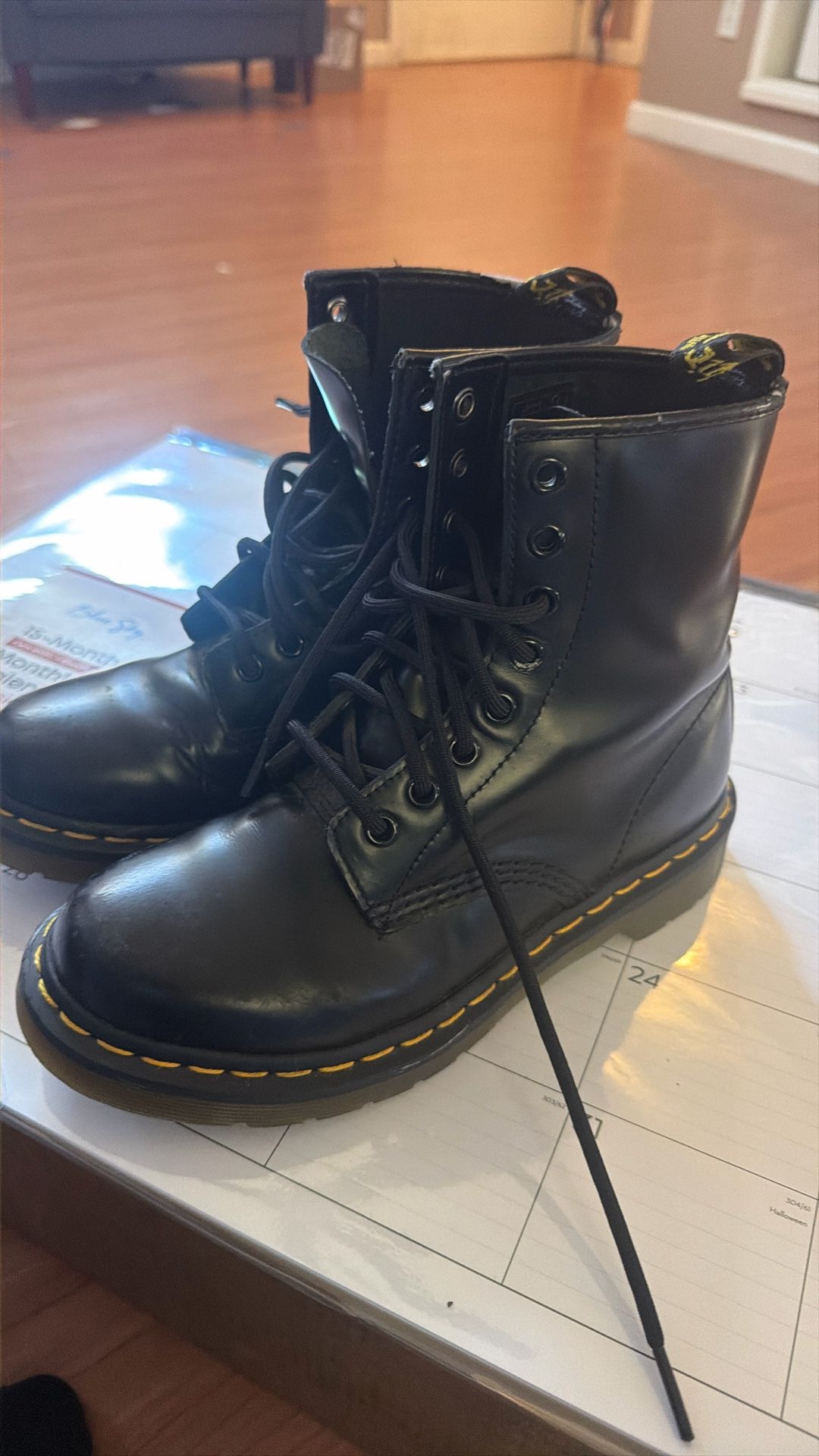 Women’s Doc Martians