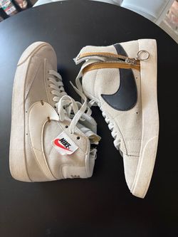 Nike high  top woman size 7