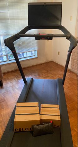 Peloton Tread Treadmill with Screen