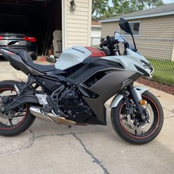2023 Kawasaki Ninja 650