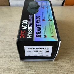 BMW 120i 16-18 Front Ceramic Brake Pads