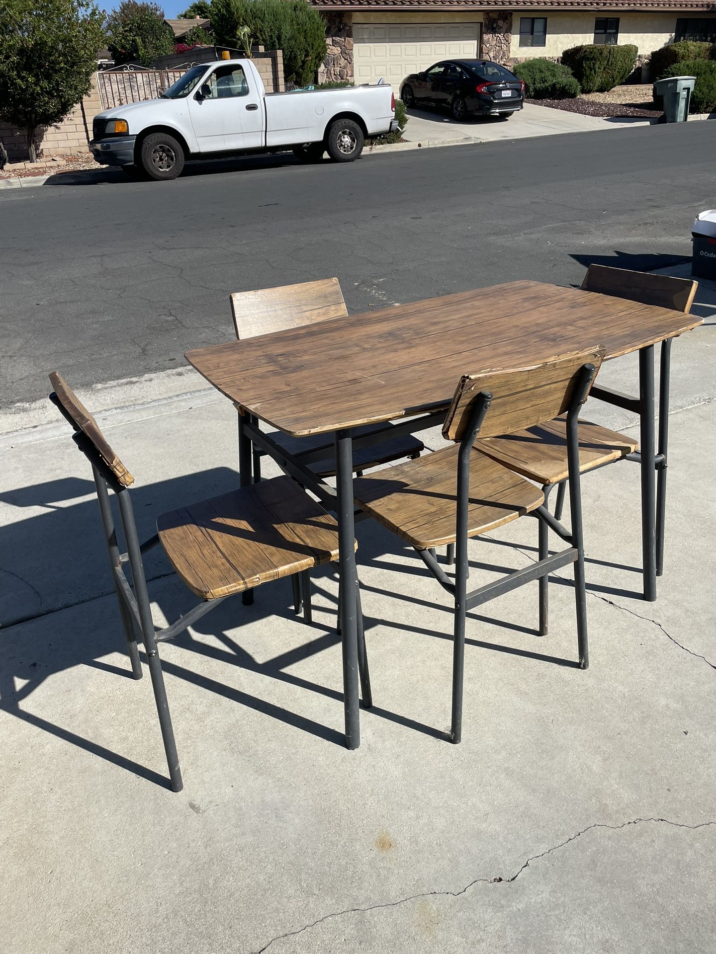 Small Dinette