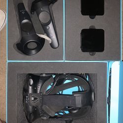 HTC VIVE