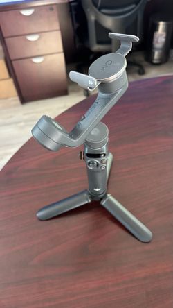 Dji osmo mobile 6 gimbal