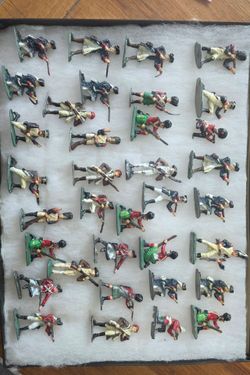 Revolutionary War Era Metal Toy Soldiers - 36 Pieces Hand Painted