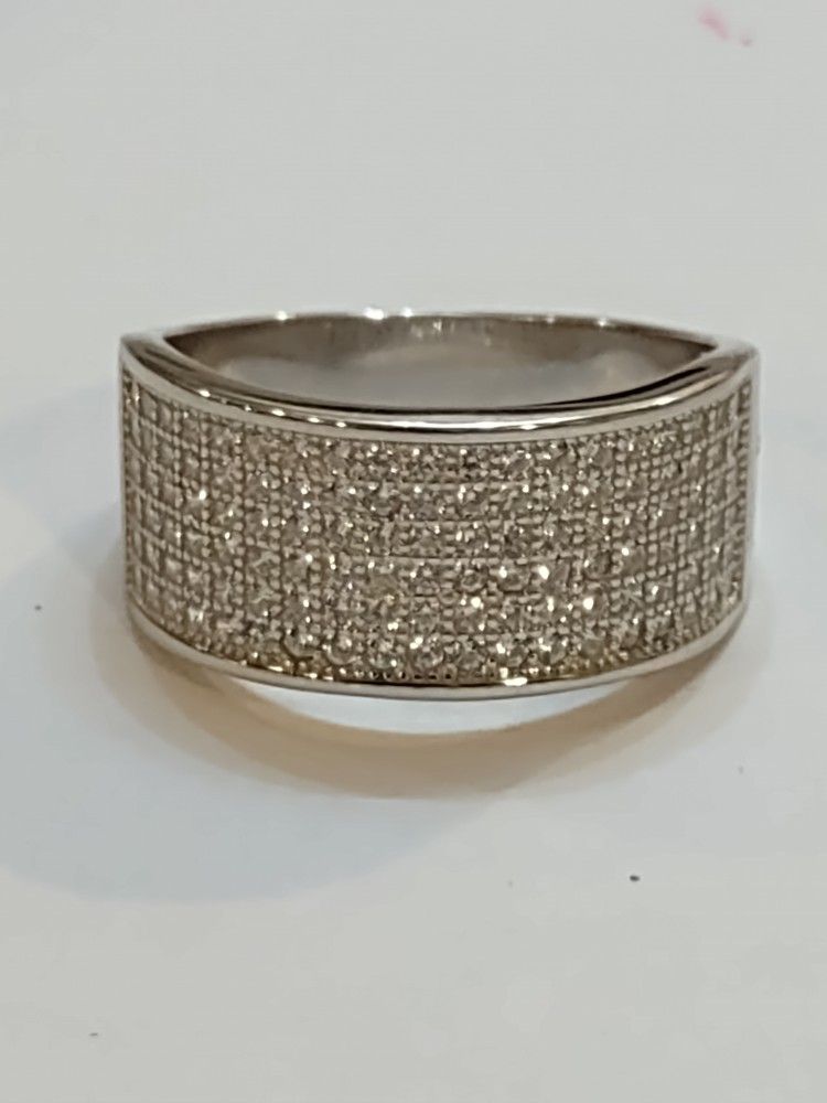 Sterling silver wedding ring.