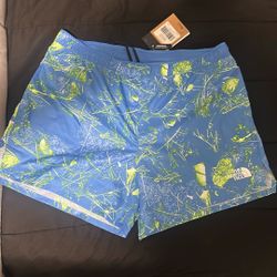Northface Swim Trunks Size Large (new)