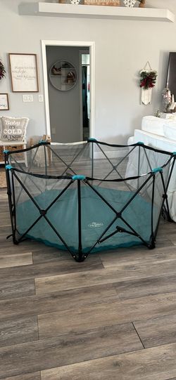 Extra Large Portable Play Yard