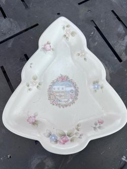 Ceramic Christmas Tree Serving Dish From The ‘Tea Rose’ Collection By Pfaltzgraff