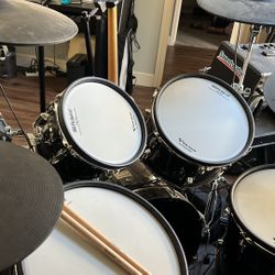 Roland V-Drums VAD506