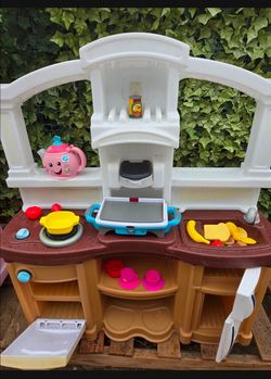 Play Kitchen