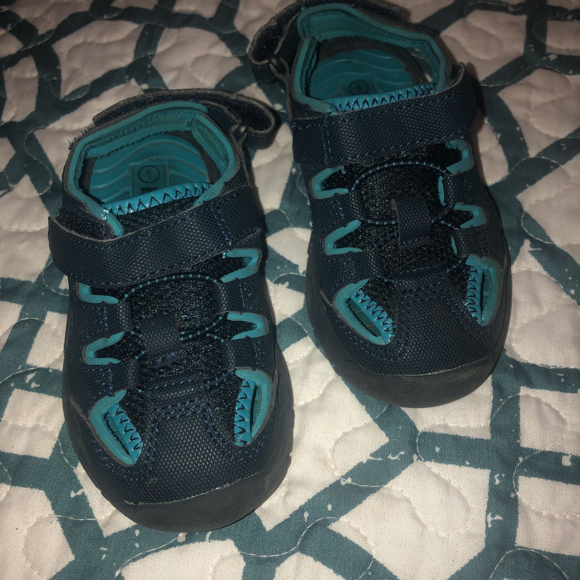 Toddler boy Velcro water shoes/ sandals