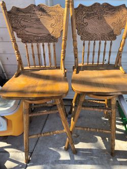 Solid Oak Bar Stools includes seat cushions