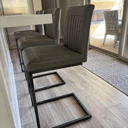 Barstools Set of 3 Modern Style