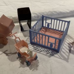 Vintage Doll House Furniture - Lot of Plastic Furniture