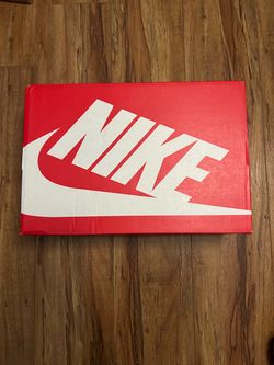Black Nike P-6000