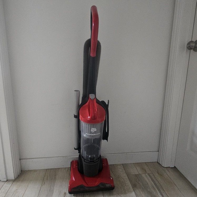 Dirt Devil Vacuum