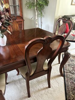 6 Seat Dining Table Set