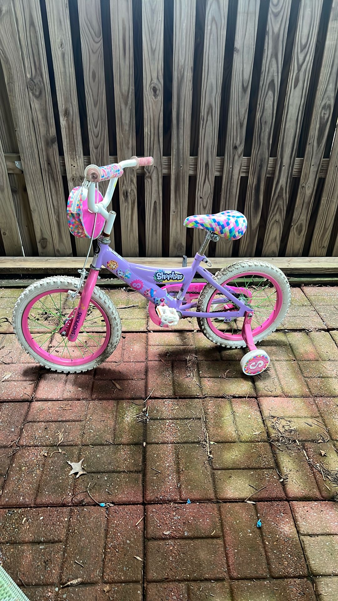 Shopkins Little Girls’ Bike