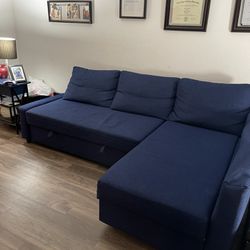 Sectional couch With Chaise And Ottoman
