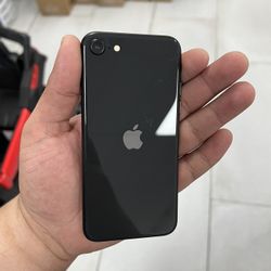 iPhone 8 Factory Unlocked 64GB $169 Cash Or Card!!