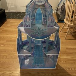 Frozen Doll House