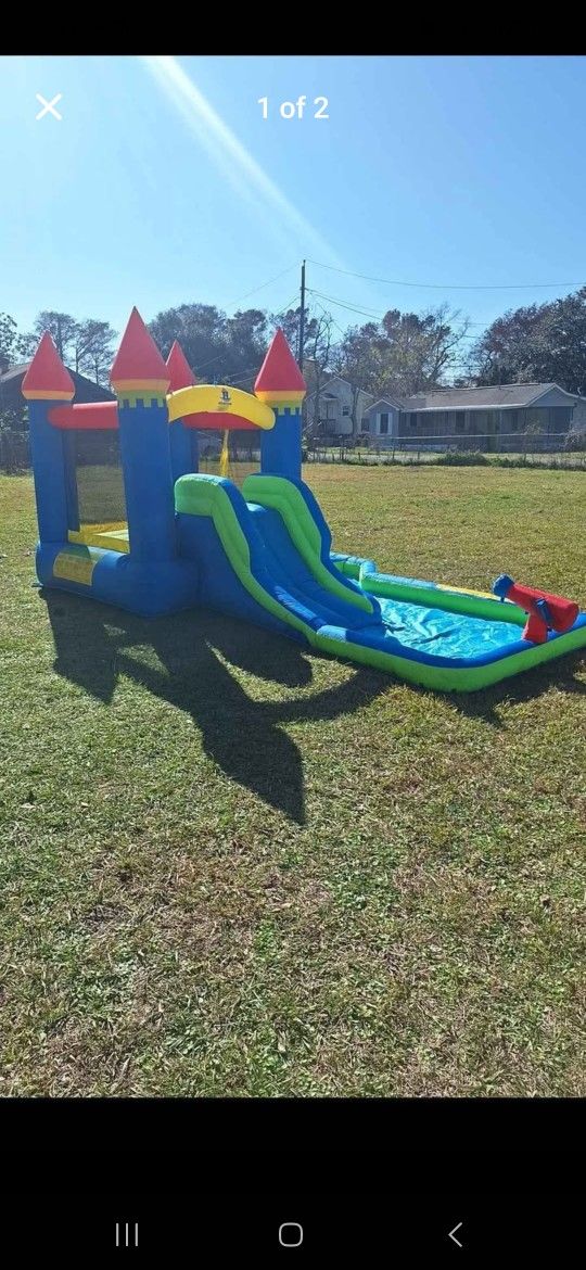 Jumper With Water Slide
