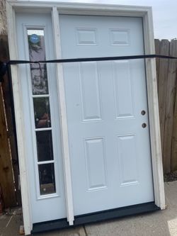 Main Entrance door with side panel