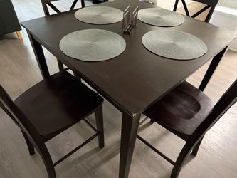 Dining table set with 4 chairs