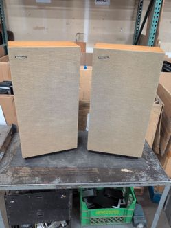 Vintage Boston A150 floor speakers