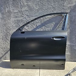 Porsche macan 2015 2016 2017 2018 2019 2020 2021 2022 2023 2024 left front door