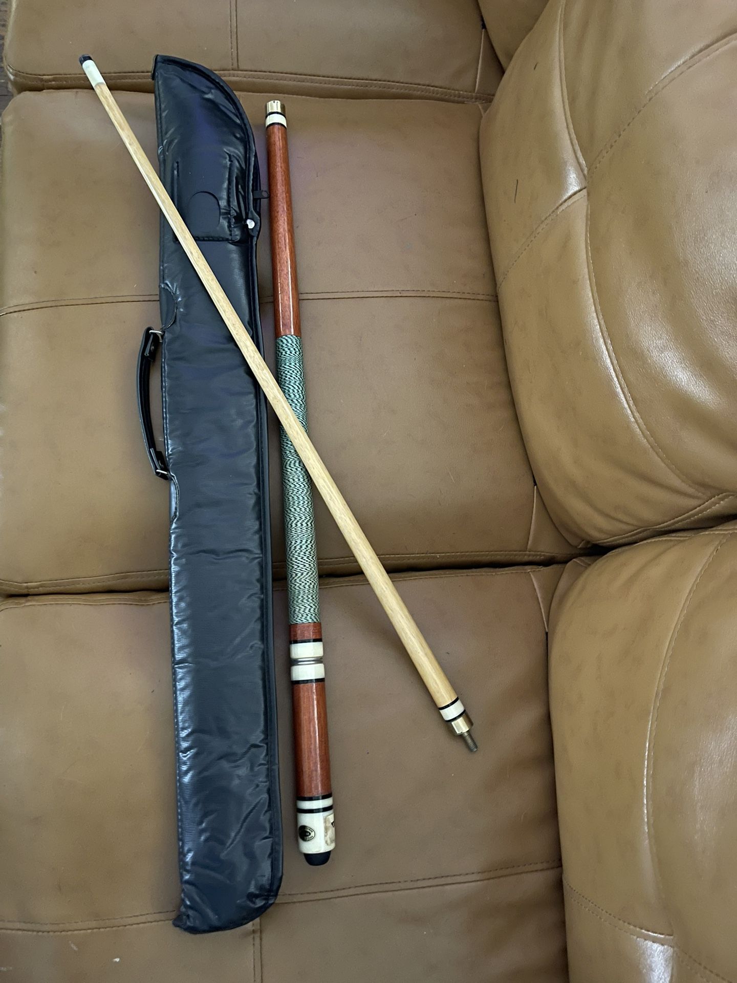 NEW Vintage Pool Cue Stick .