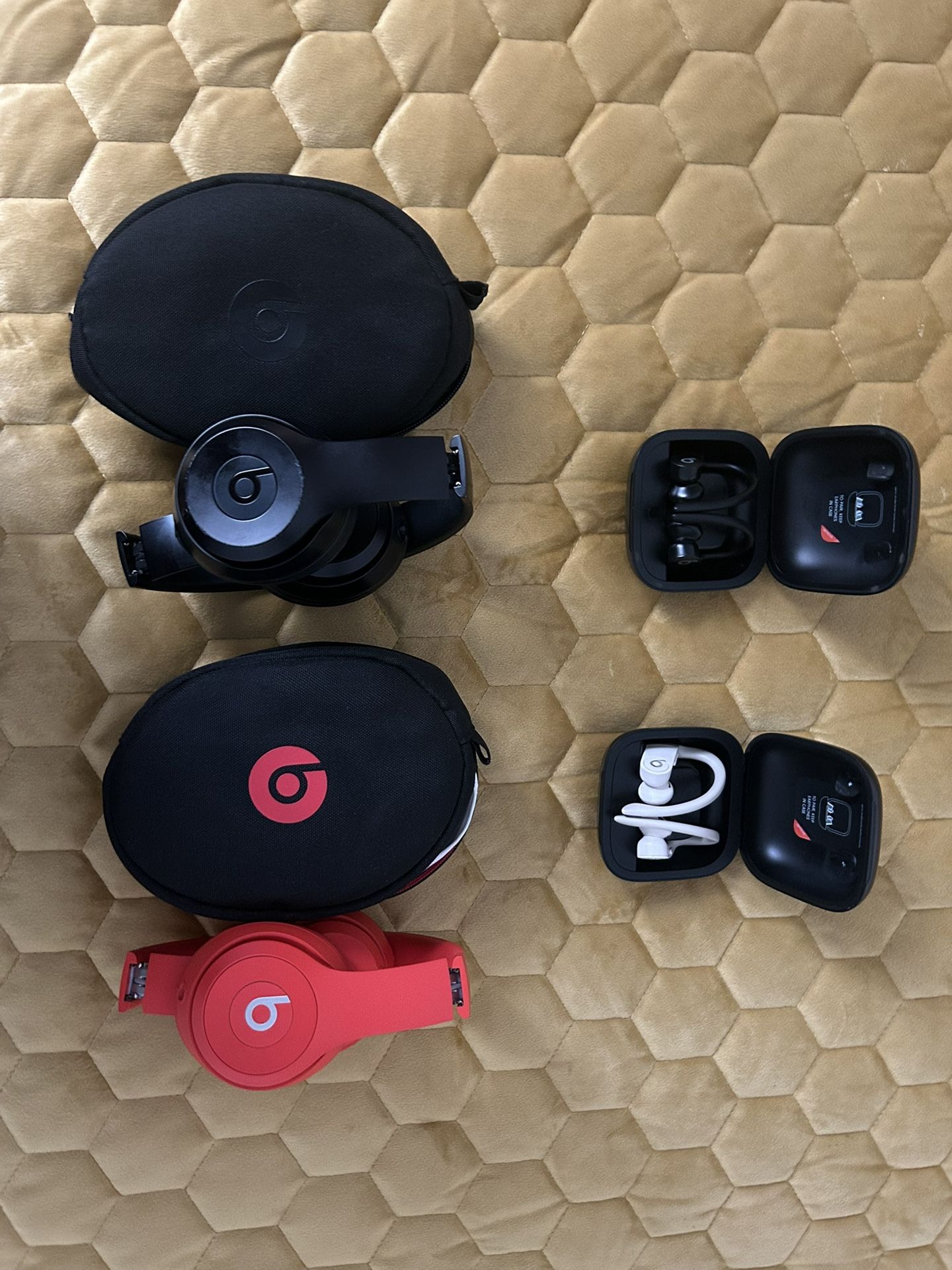 BEATS BY DRE HEADPHONES