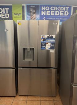 Weekend Sale Now $1,800 : LG 26 cu. ft. Smart Counter-Depth MAX French Door Refrigerator with 4 types of ice in PrintProof Stainless Steel