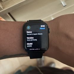 Series 6 Apple Watch 40 mm 