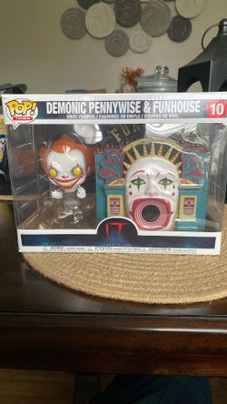 POP: Town Demonic Pennywise & Funhouse