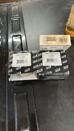 Free U-Joints