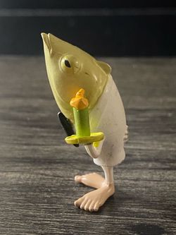 Hotel Transylvania fish server on cruise