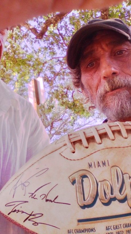 Autographed Football Dolfins 1 Of 10000