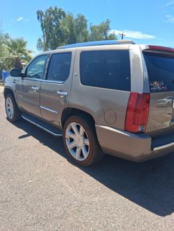07 Cadillac escalade parts or whole