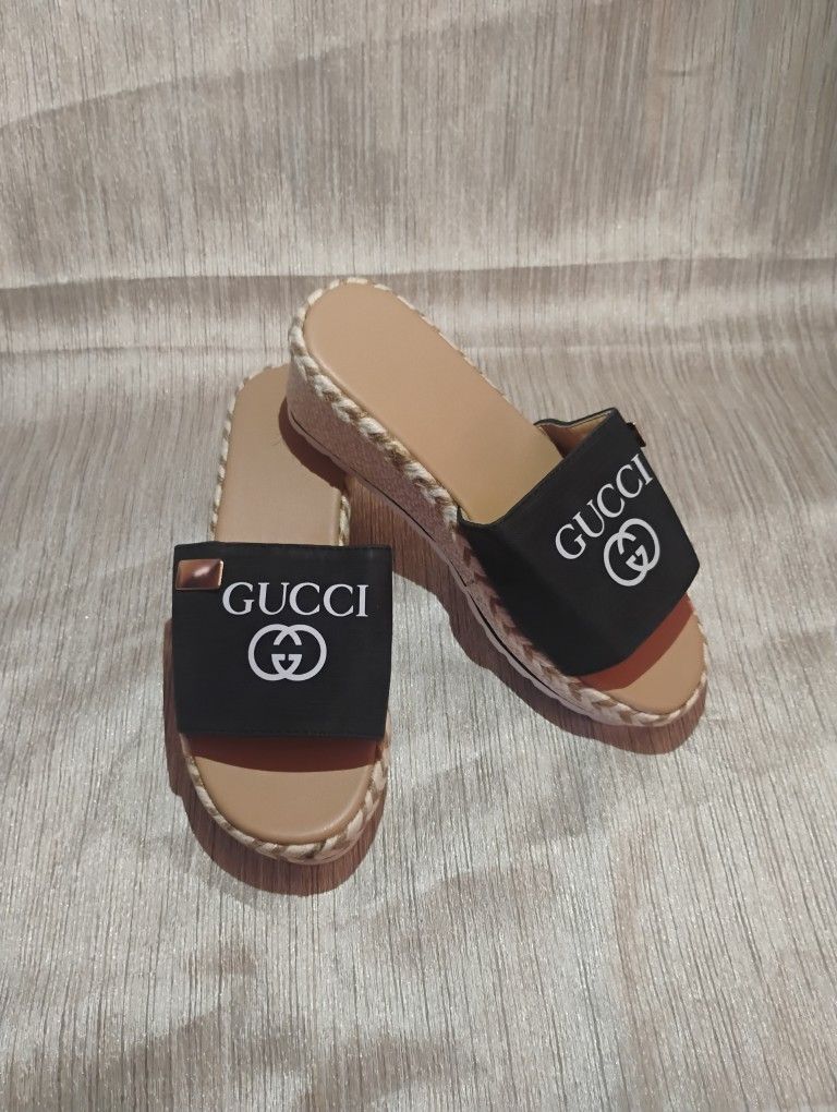 Gucci Sandals Size 6.5