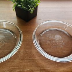 Anchor Hocking Glass Dish