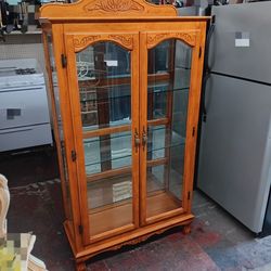 Royola Pacific 3-tier lighted curio