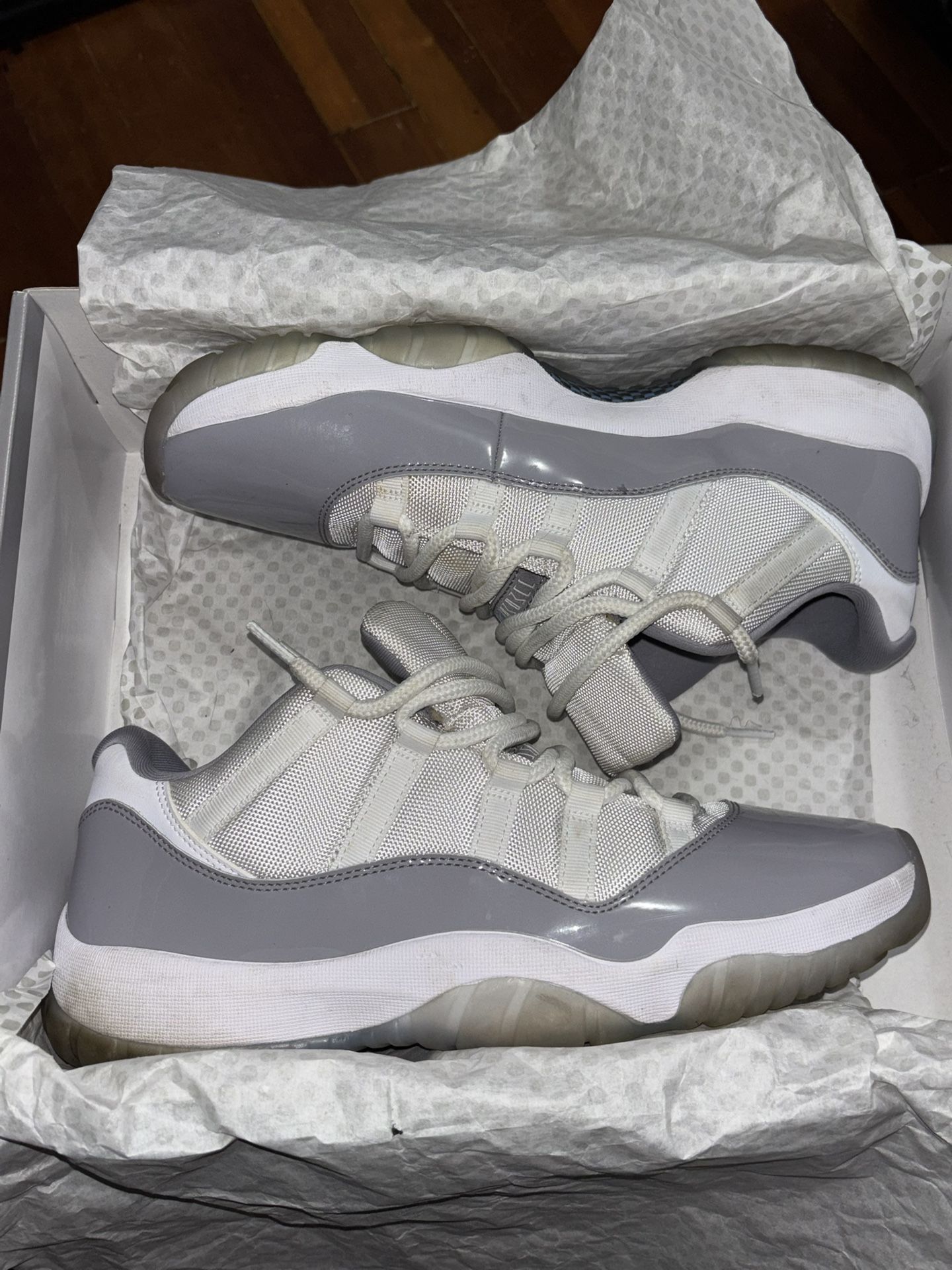 Air Jordan 11 Retro Low Tops