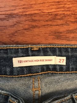 Levi 712 Vintage High Rise Skinny Jeans