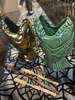 2 Trader Sam's Enchanted Tiki Bar Mugs Gold & Green Piranha Disneyland