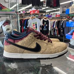 Nike SB Dunk Low City of Cinema