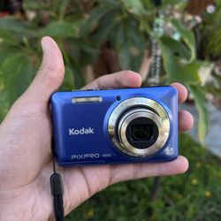 Kodak PixPro FZ51 Digital Camera